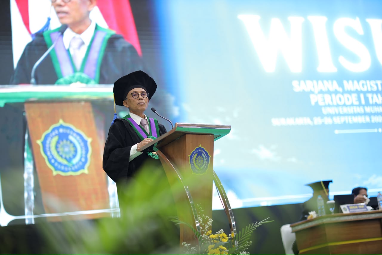 UMS wisuda