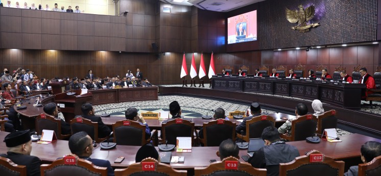suasana sidang MK