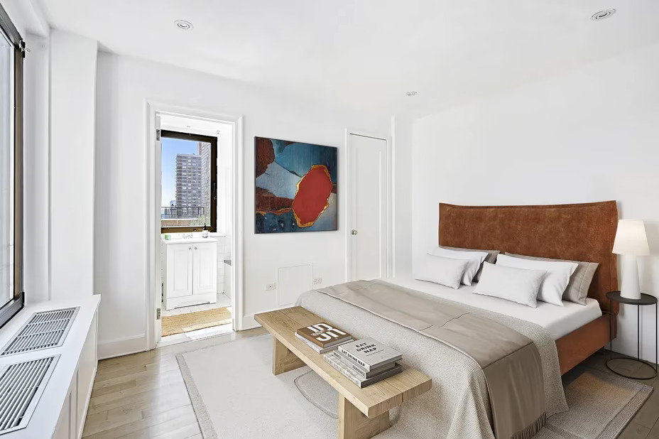 Raih Nominasi Grammy Award, Gracie Abrams Beli Apartemen Rp90 Miliar