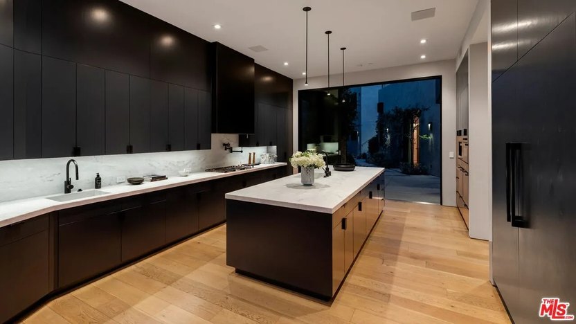 Tak Laku-laku, Rumah Kylie Jenner dan Travis Scott Gagal Dijual