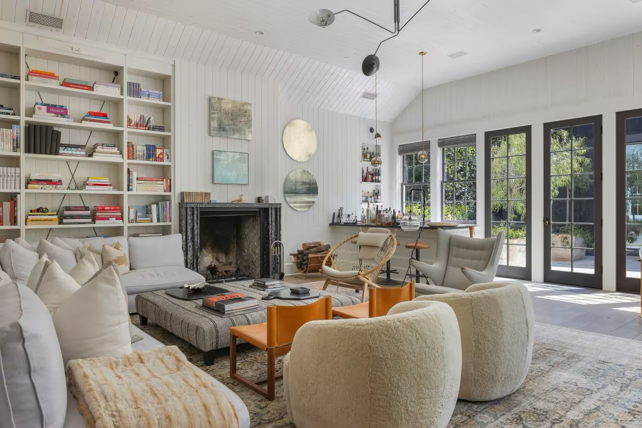 Berada di Area Kebakaran, Rumah Gwyneth Paltrow di LA Terjual Rp359 Miliar