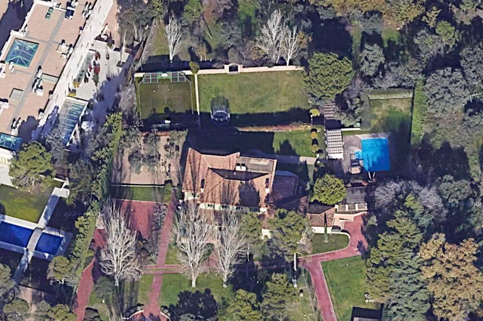 Koleksi Properti Mewah David Beckham, Ada yang Dibeli dari 98