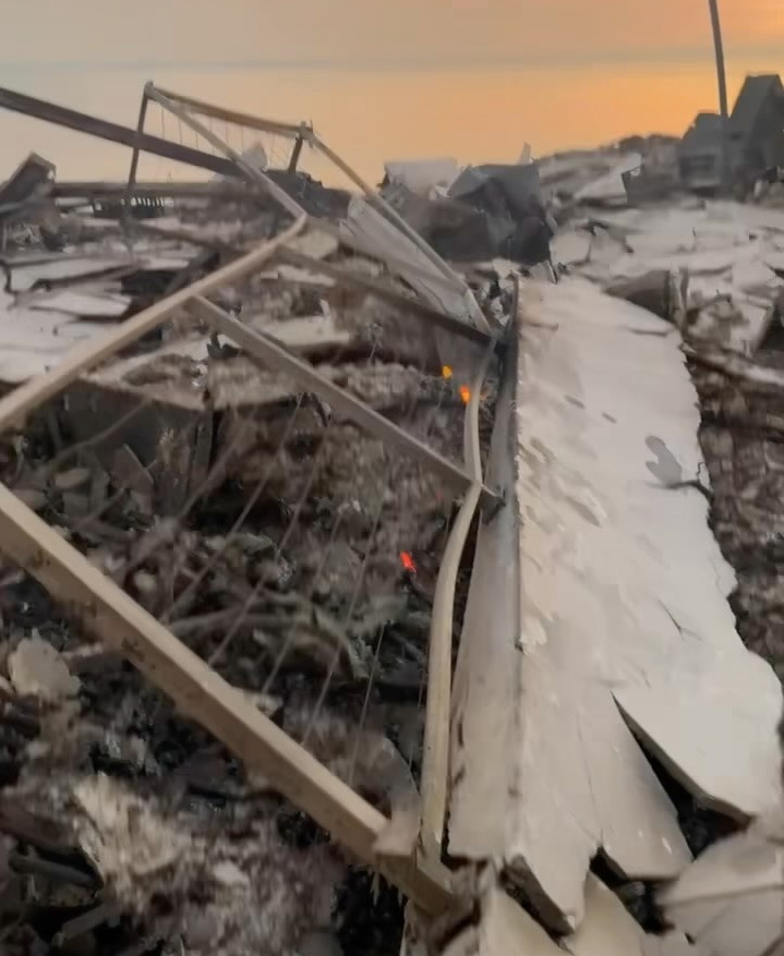 30 Selebriti Kehilangan Rumah Akibat Kebakaran Los Angeles, Siapa Saja?