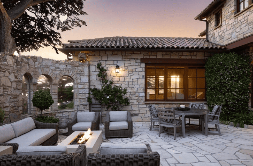 Intip Rumah Bekas Clint Eastwood yang Dijual Rp300 Miliar