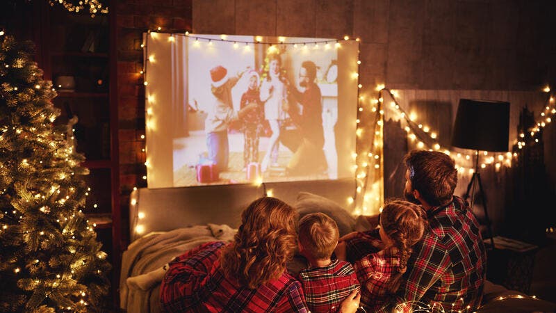 Tips Bikin Ruangan Kedap Suara untuk Nobar di Rumah