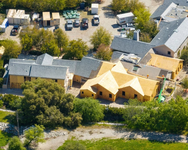 Wow! Rumah Kim Kardashian Seharga Rp1 Triliun Direnovasi
