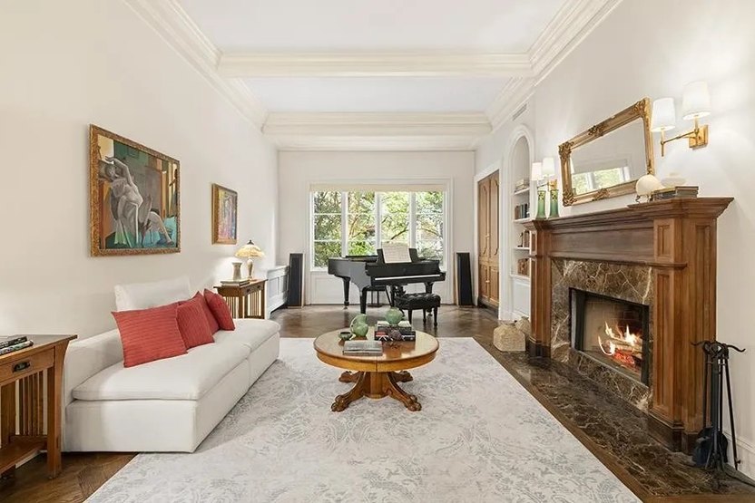 Macaulay Culkin <i>Ngaku</i> Tertarik Beli Rumah Home Alone Seharga Rp85 Miliar