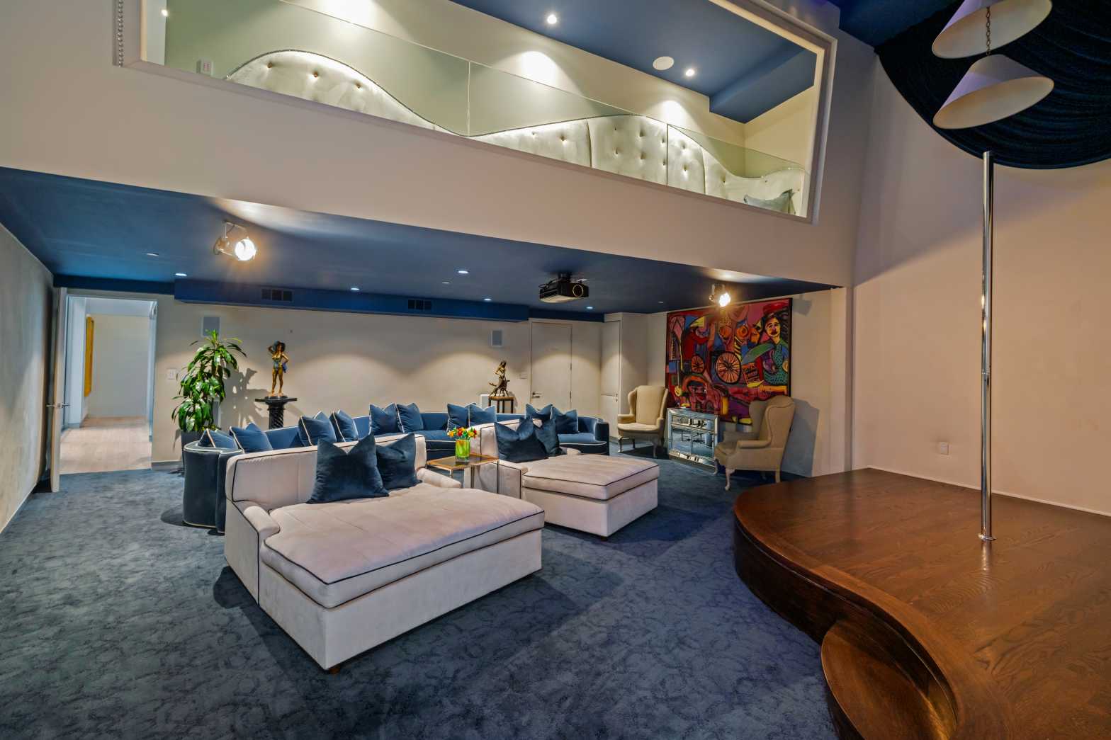 Influencer Ini Jual Rumah Rp168 Miliar