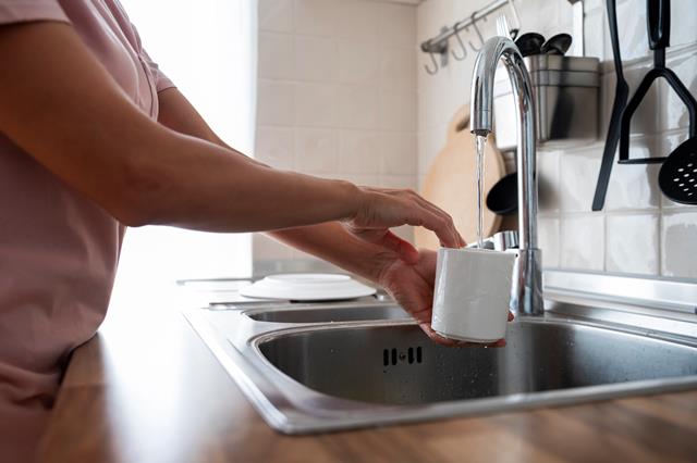 Penjelasan <i>Kitchen Sink</i>, Apa Bedanya dengan Wastafel?