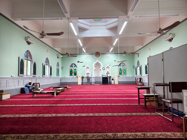 Berkunjung ke Jamia Mosque, Masjid Tertua Berumur 109 Tahun di Hong Kong
