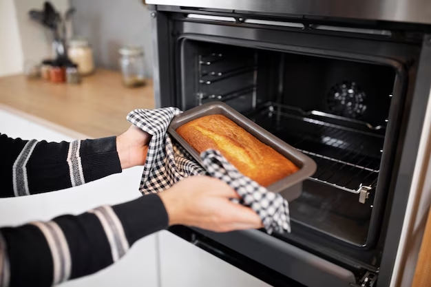 5 Tanda Oven di Rumah Harus Segera Diganti