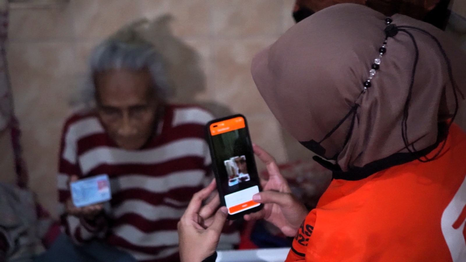 Pos Indonesia Telah Menyalurkan Bantuan Sembako dan PKH Triwulan II untuk 28 Ribu KPM di Surabaya
