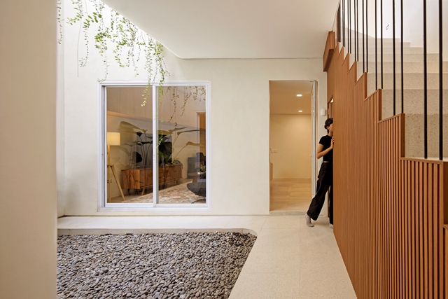 REX House: Pesona Rumah Lama yang Hidup Kembali dengan Sentuhan Modern