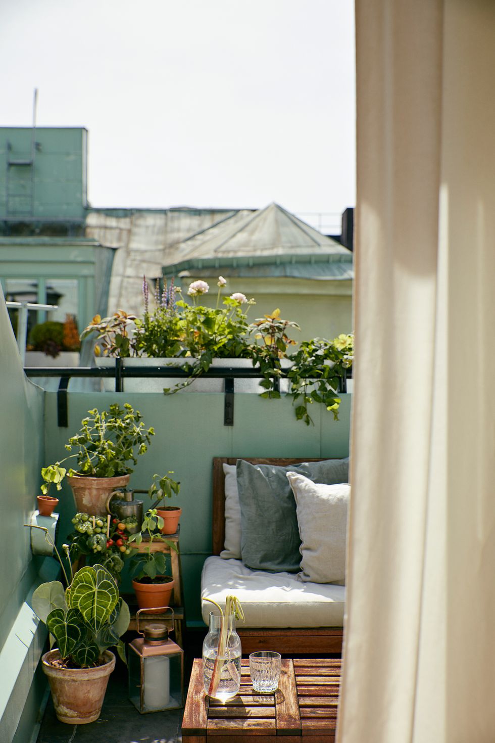 Biar <i>Gak</i> Bosan, Begini Cara Menyulap Teras Rumah agar <i>Instagramable</i>