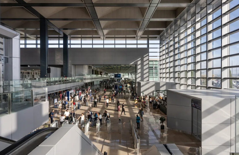 Bandara Terindah 2025, Desain Futuristik dan Ramah Lingkungan!