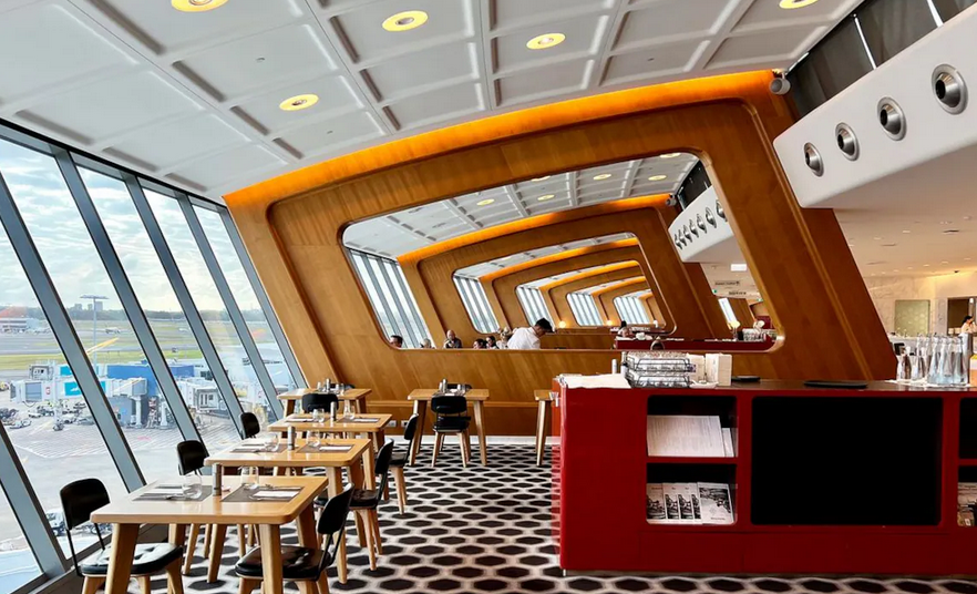 Ada Spa hingga Suite Pribadi, Ini 8 <i>Lounge</i> Bandara yang Bikin Takjub!