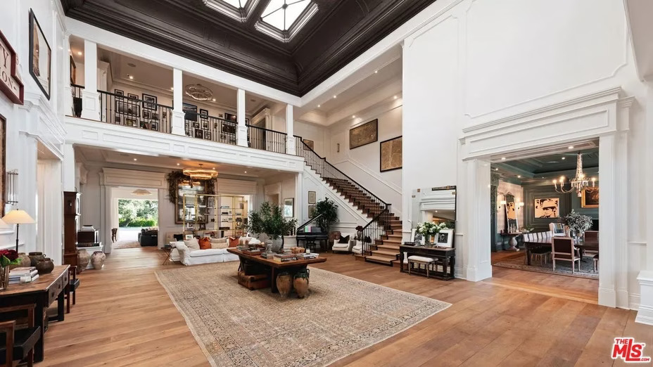 Renovasi Jutaan Dolar, Rumah Jennifer Lopez-Ben Affleck <i>Gak</i> Laku Terjual