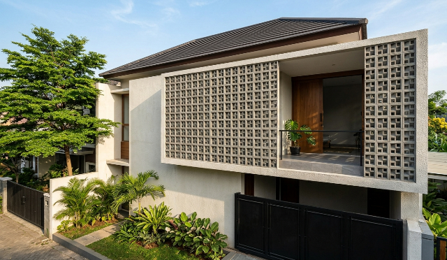 5 Inspirasi Roster Rumah yang Bikin Hunian Sejuk dan Estetik
