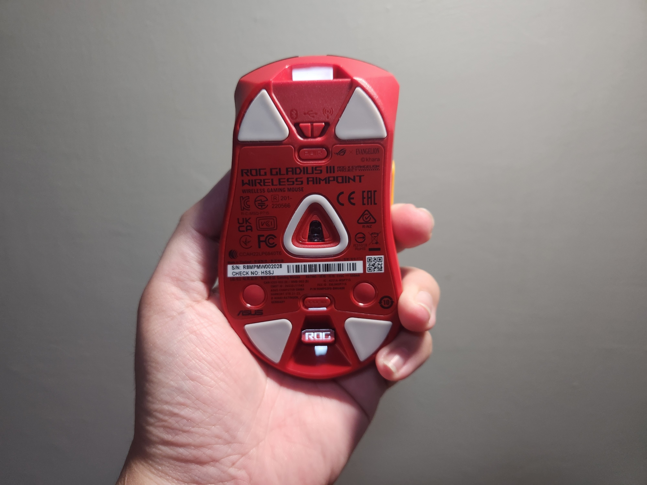 Begini Pengalaman Pakai Asus ROG Gladius III Wireless AimPoint Eva-02 Edition