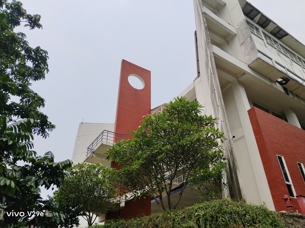 Review vivo V29e, Gak Cuma Buat Foto tapi Performanya Serba Oke