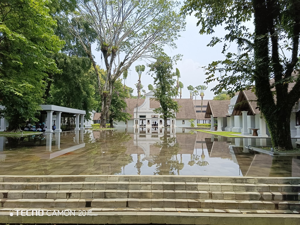 Review Tecno Camon 20 Premier 5G, Tak Bisa Diremehkan