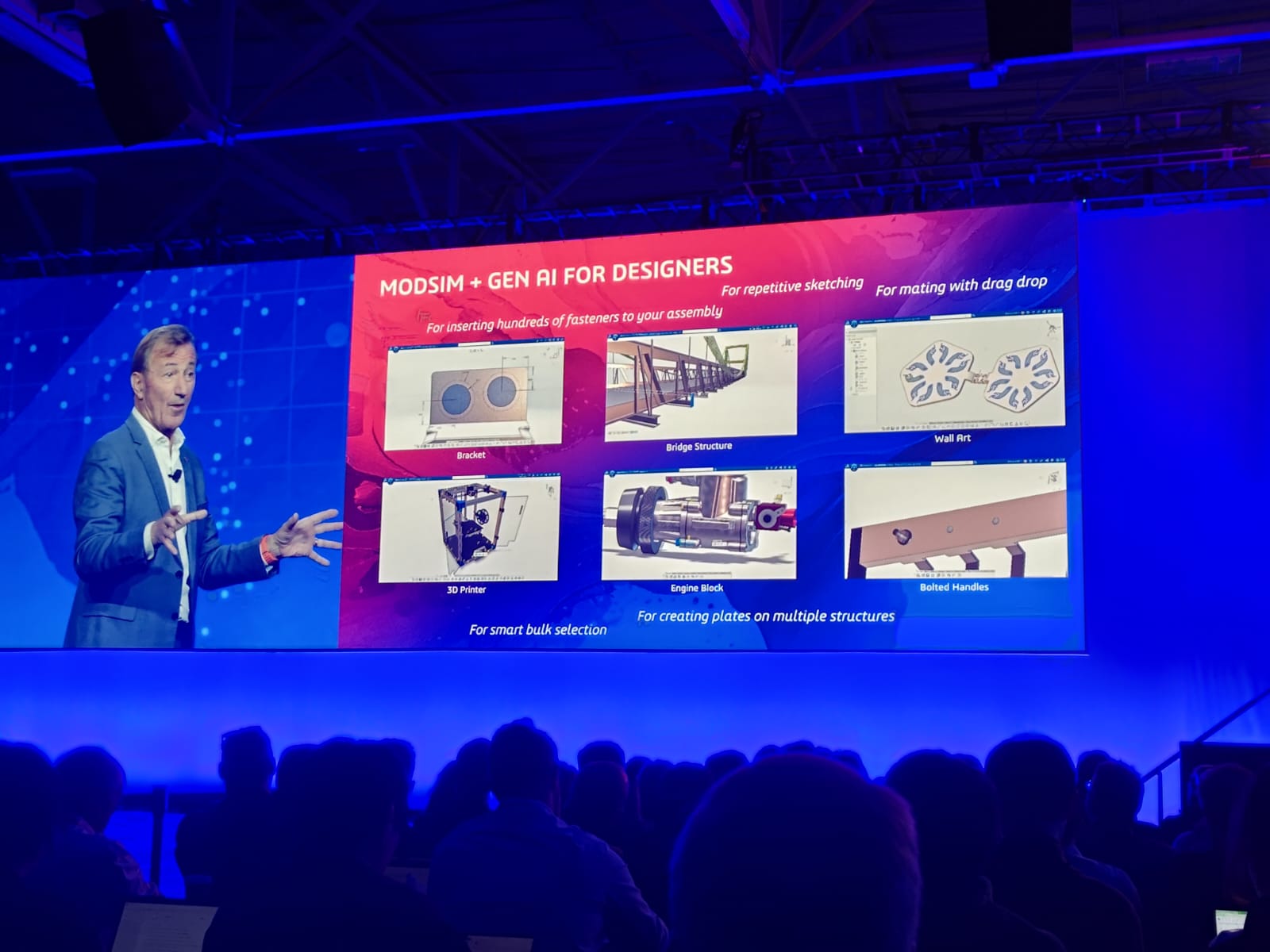 Cloud Permudah Kolaborasi Desain dan Efisiensi