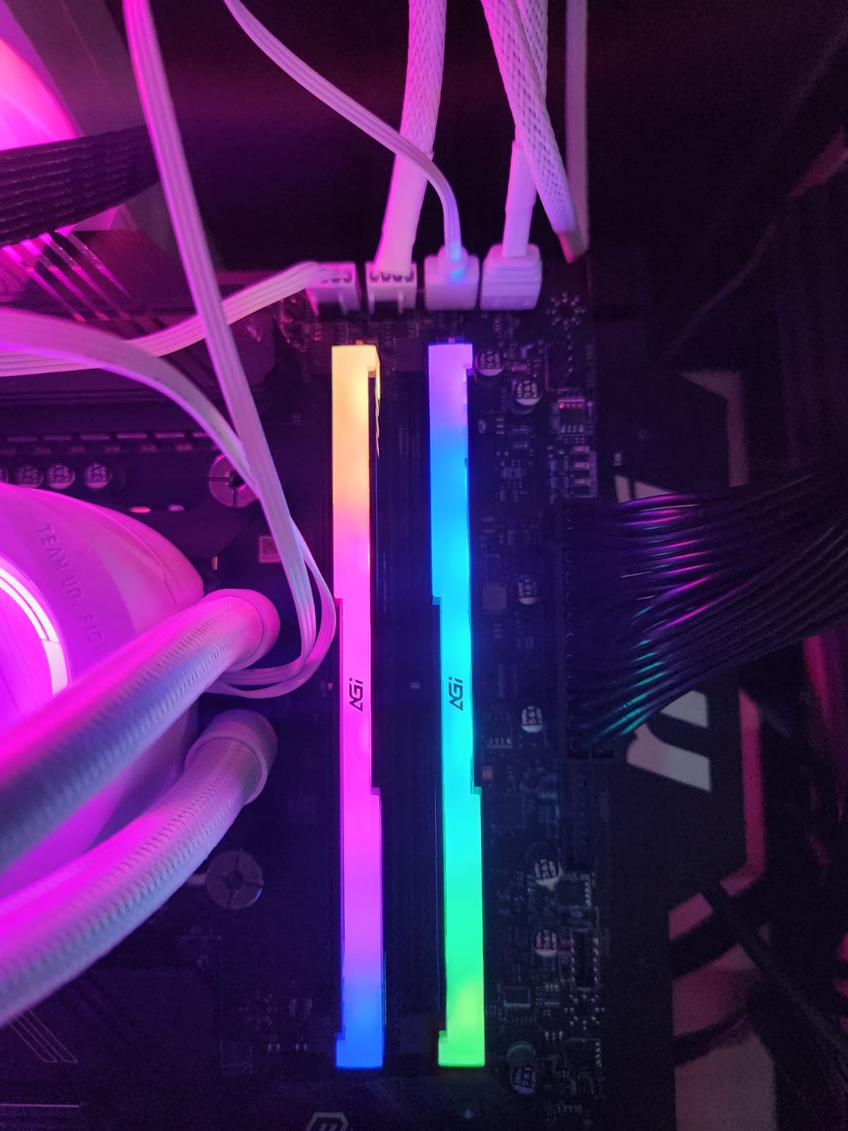 AGI UD858 Turbojet 32GB, RAM DDR5 Solid