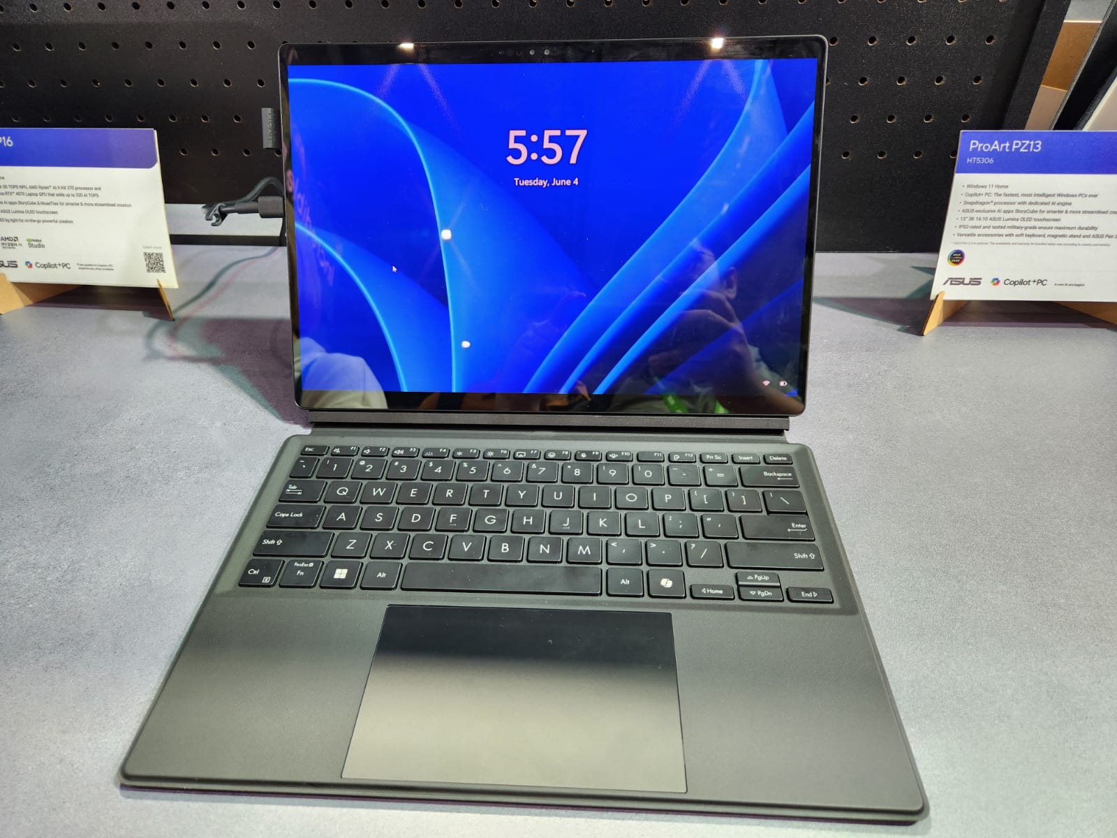Asus ProArt PZ13, Tablet x Laptop AI-Ready Pakai Snapdragon X