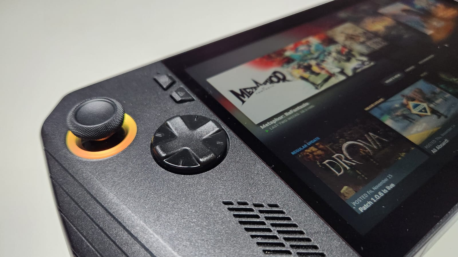 Asus ROG Ally X, Handheld Gaming Terbaik 2024