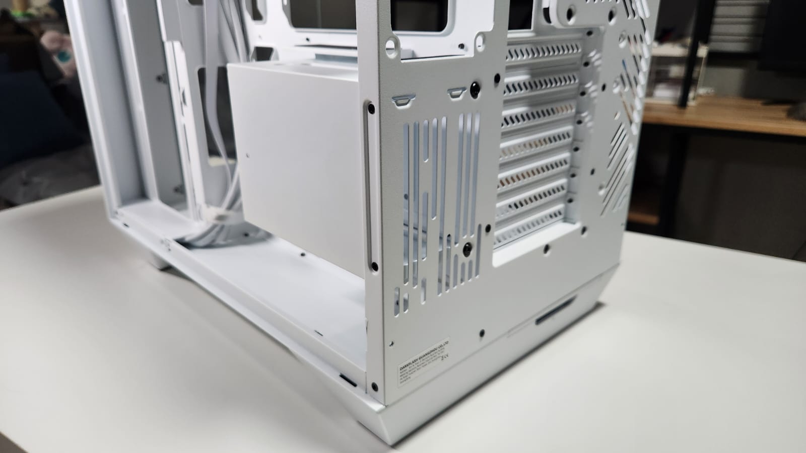 DarkFlash DY470, Casing PC Dual Chamber Keren