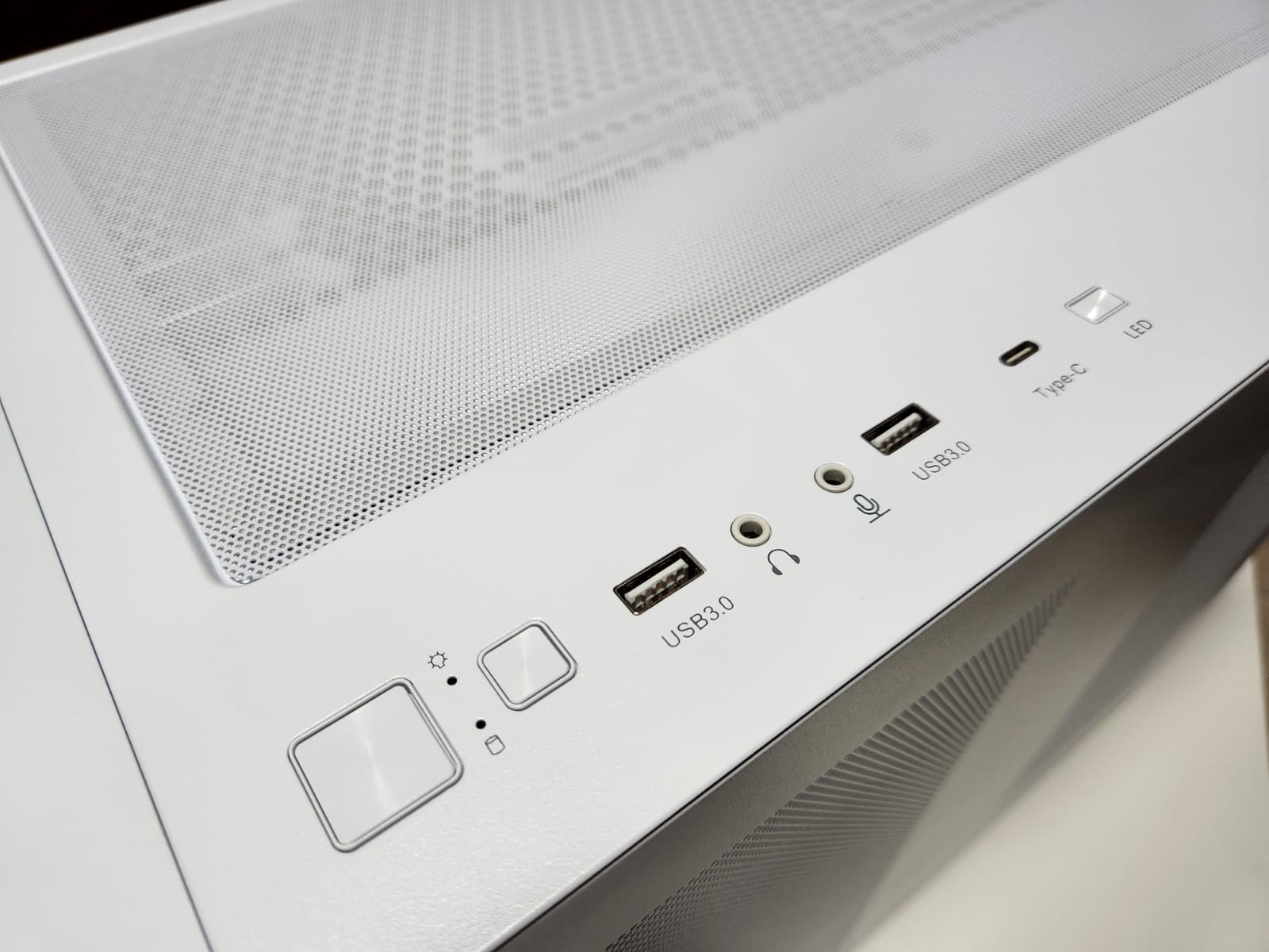 FSP M380, Casing Panoramic Keren di Bawah Rp1 Juta