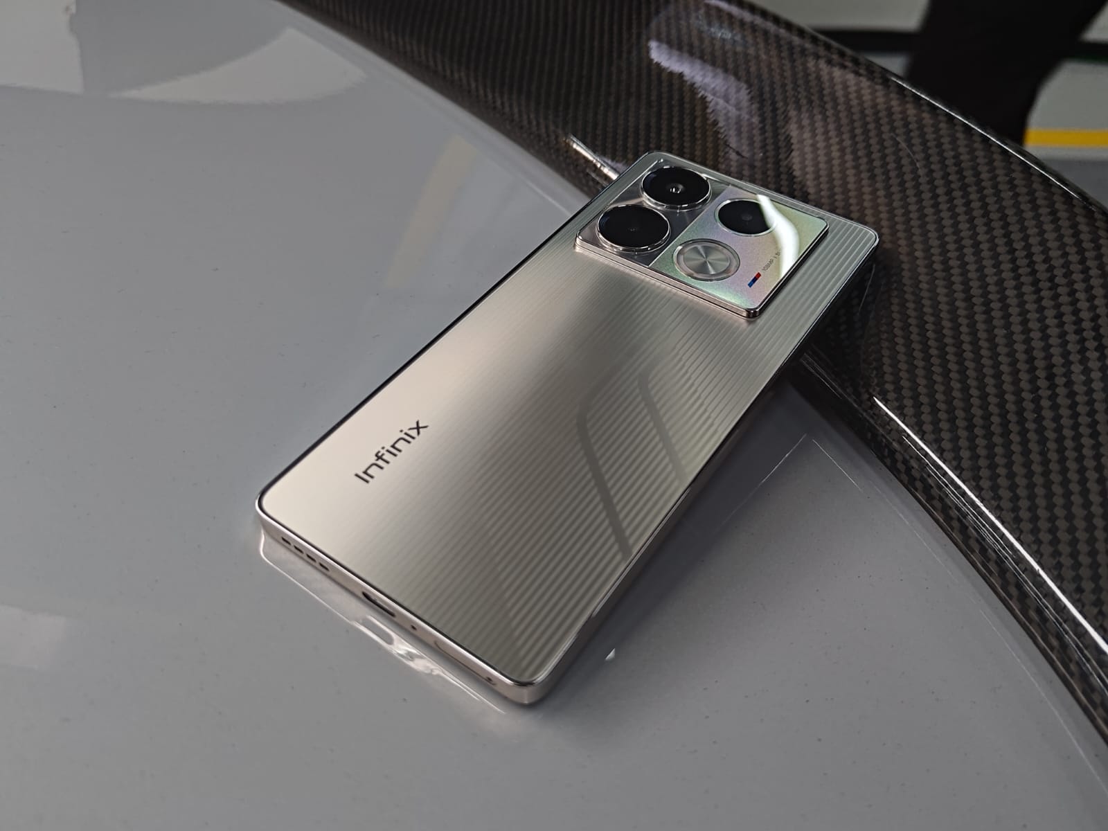 Review Infinix Note 40 Racing Edition, Tampilan Gaming Puas di Harga