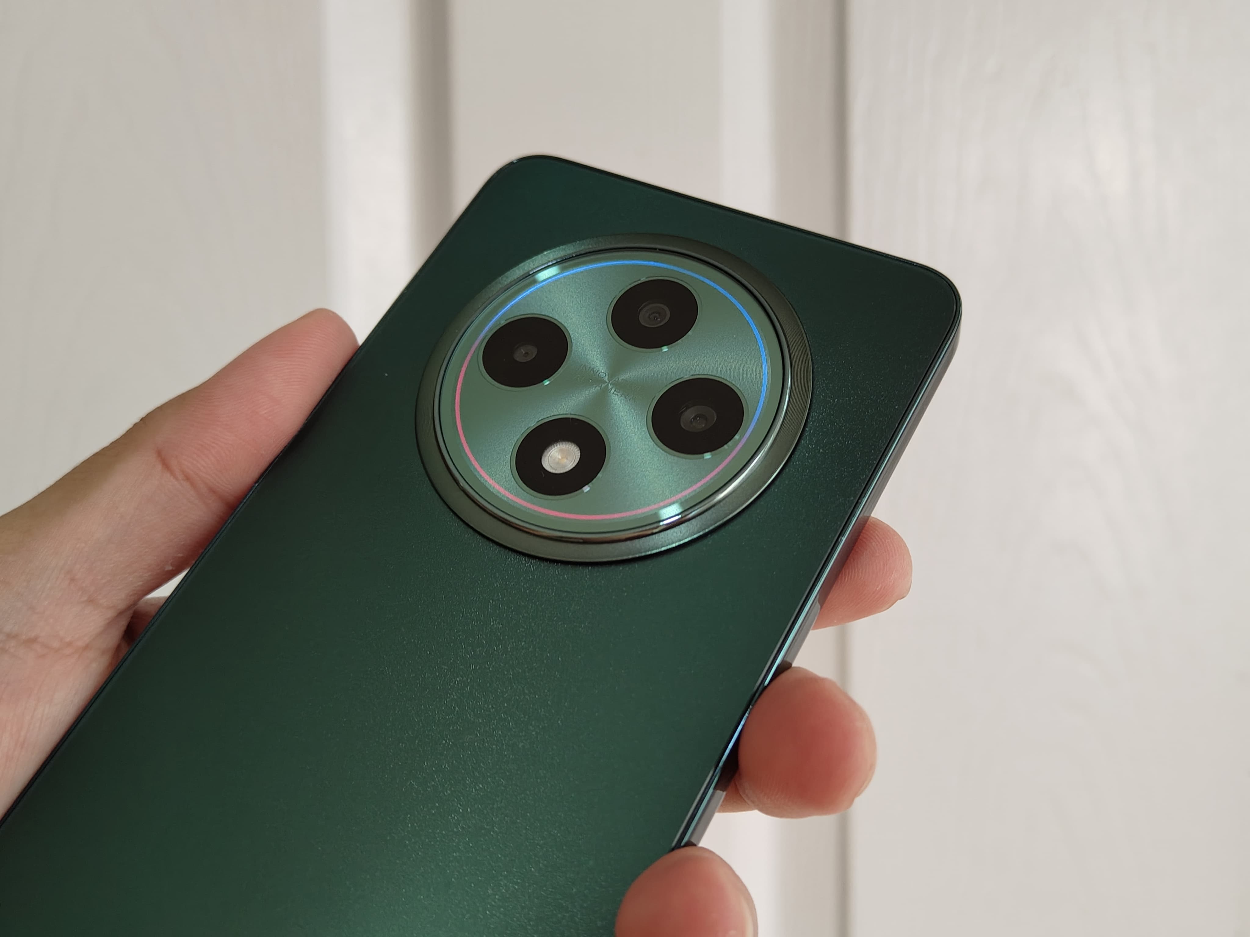 Review Oppo Reno12F 5G, Smartphone Kelas Menengah Mengagumkan