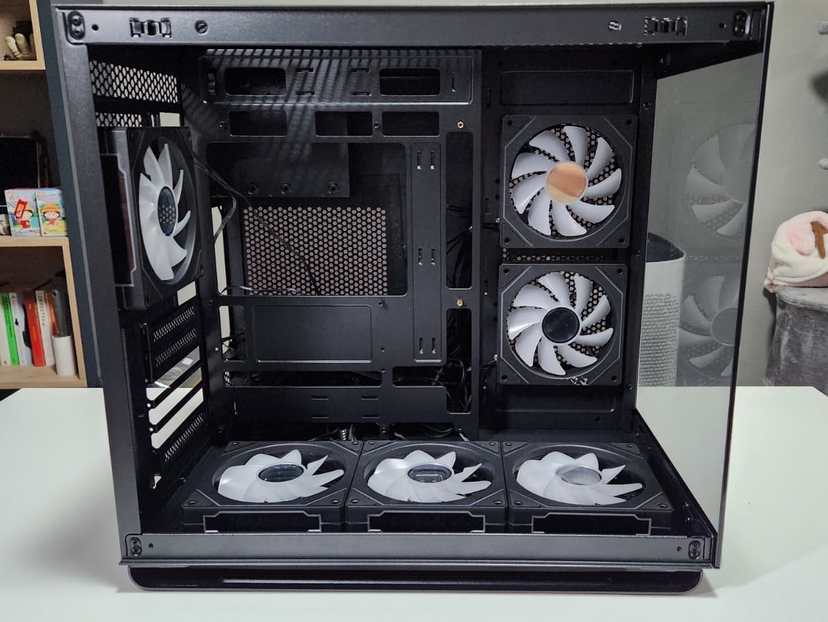Ocypus Iota C70 BK ARGB, Casing Minimalis Sudah Dukung BTF