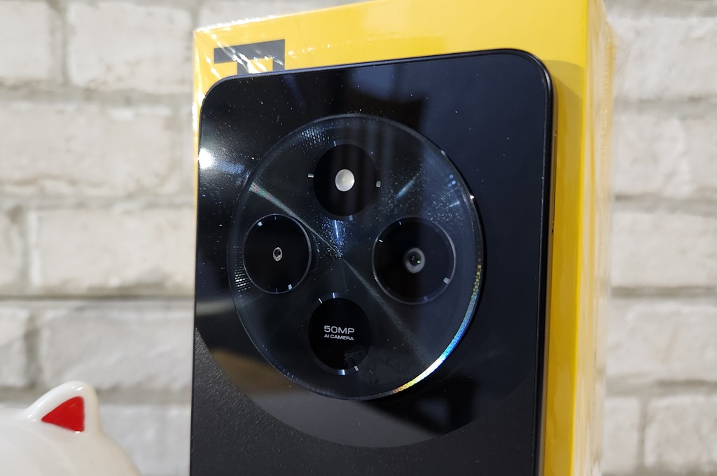 Poco C75, Si Entry Level Berlayar Luas