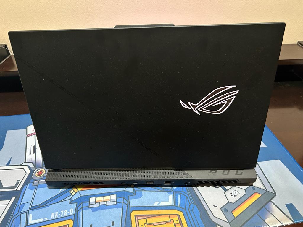 Asus ROG Strix Scar 17 X3D, Laptop Khusus Pengincar Performa