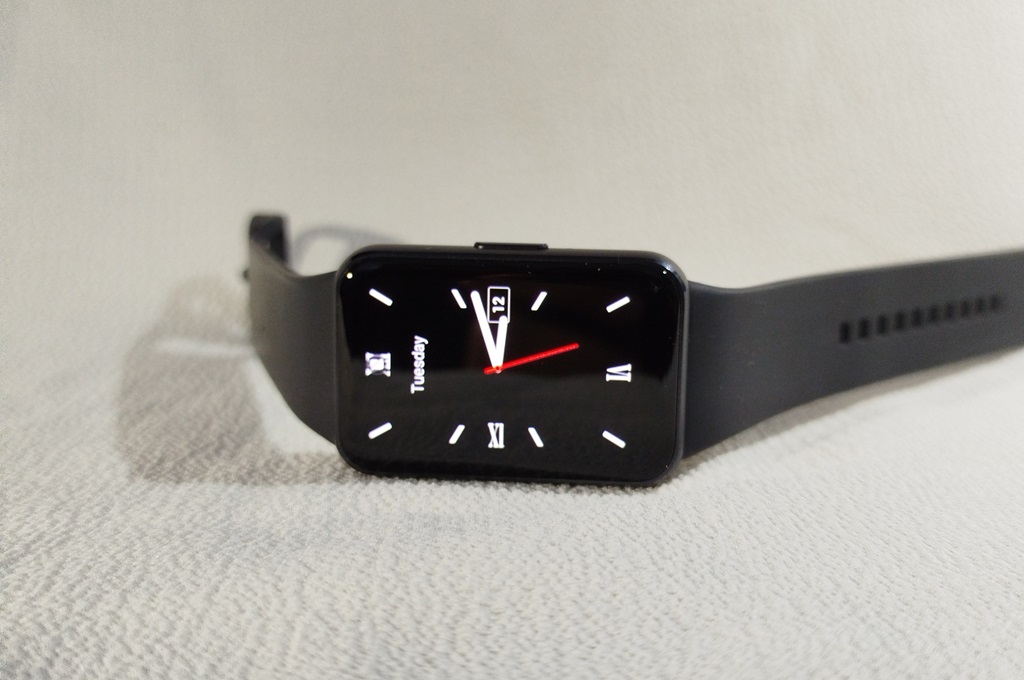Samsung Galaxy Fit3, Elegan, Terjangkau, Lengkap di Kelasnya