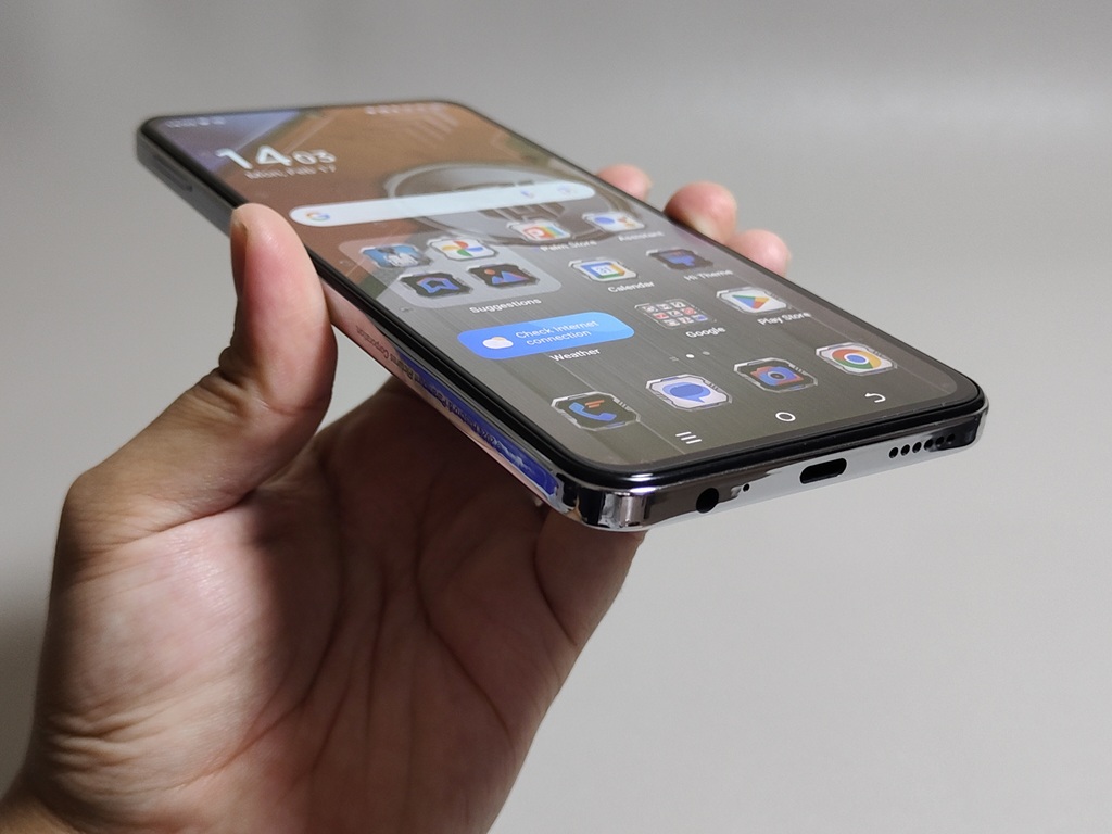 Review Tecno Spark 30 Pro Transformers, Desain Gak Gimmick