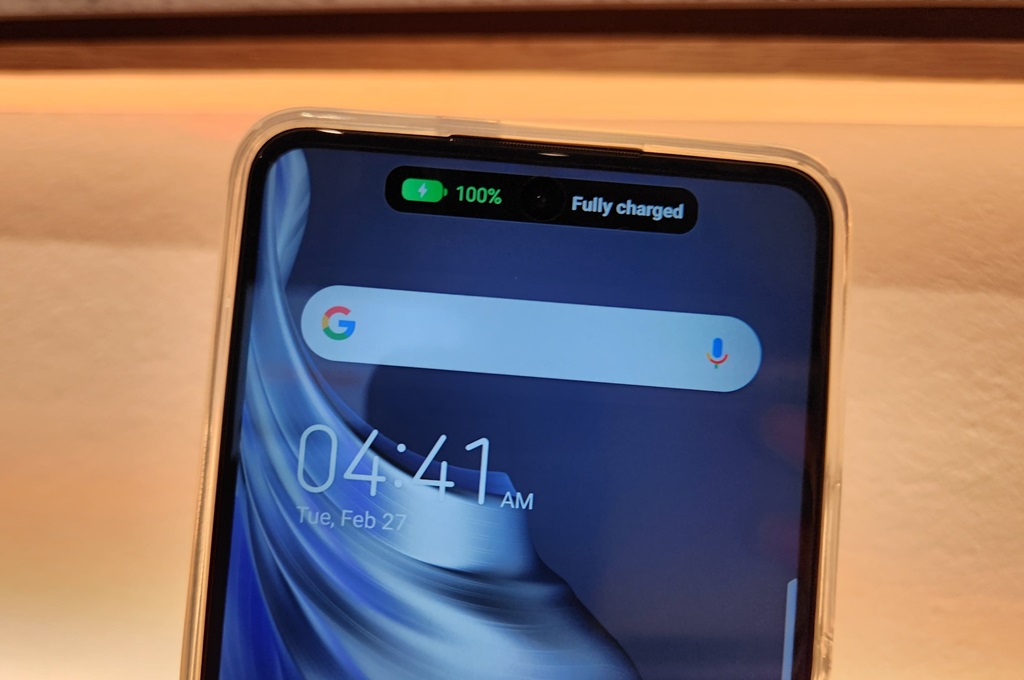Kesan Pertama Menggenggam Tecno Spark 20 Pro