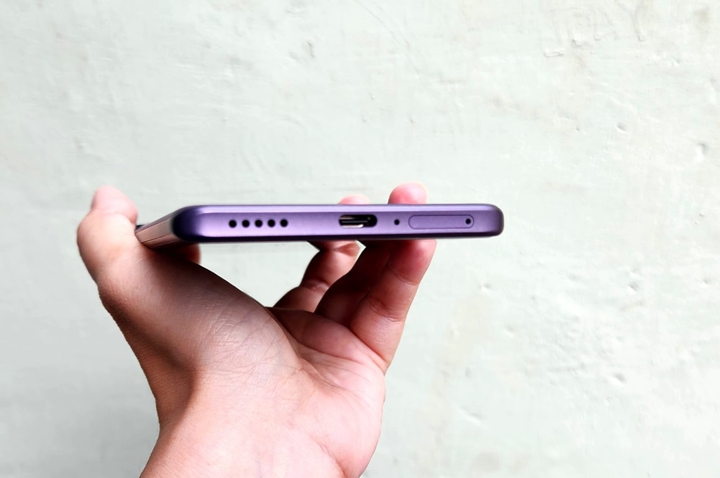 vivo V40, Si Elegan Berkamera Ciamik