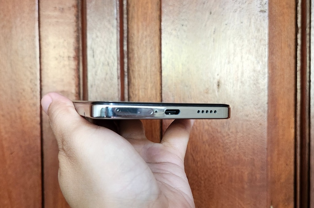 Hands-On vivo V40 Lite, Tampilan Mewah, Spesifikasi Ga Kalah