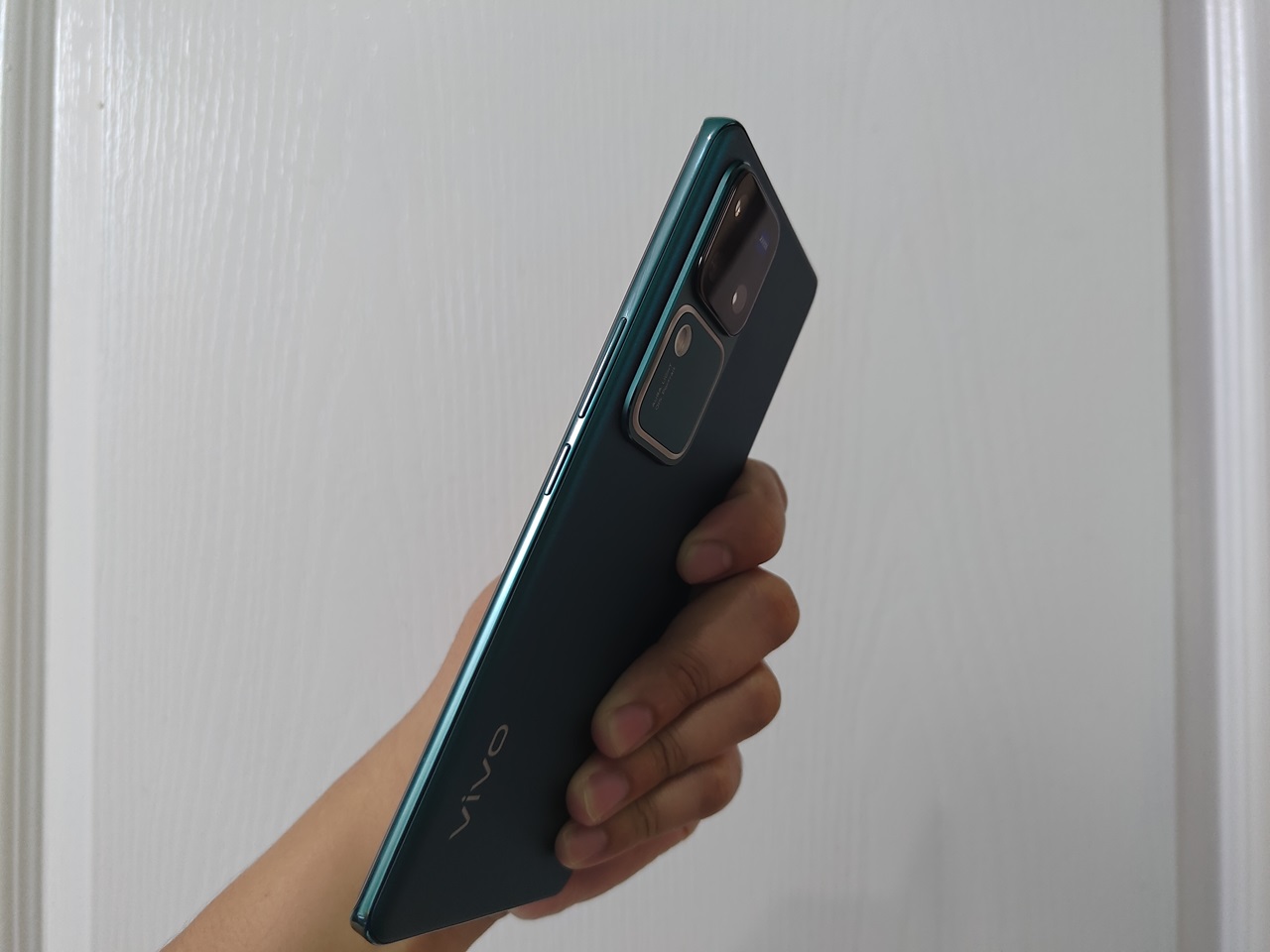 Review Vivo V30 Pro, Kamera Terbaik di Kelasnya