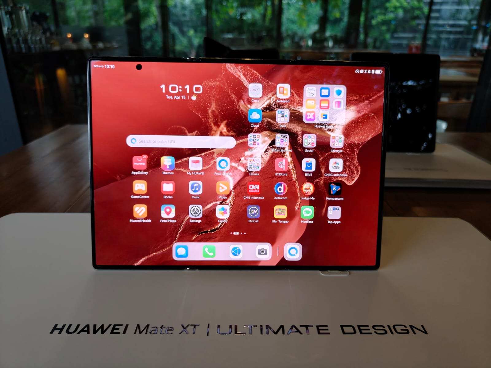 HP Lipat 3 Layar Tertipis di Dunia Segera Dijual di Indonesia