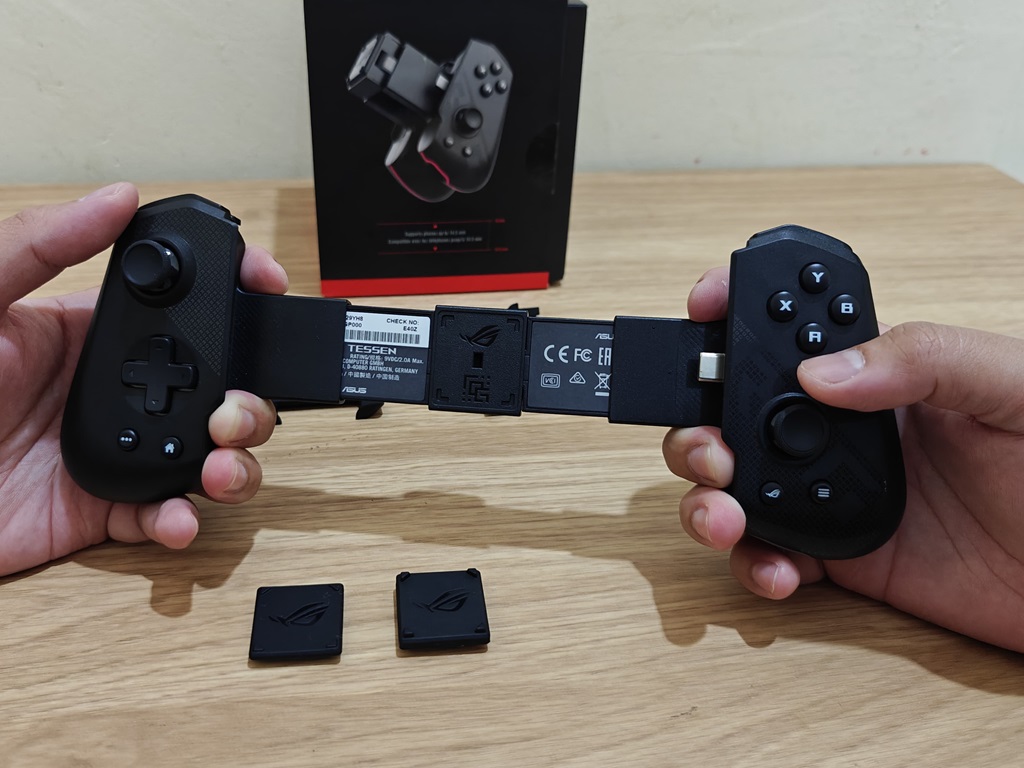 Review Asus ROG Tessen, Gamepad Android yang Kualitasnya Gak Diragukan
