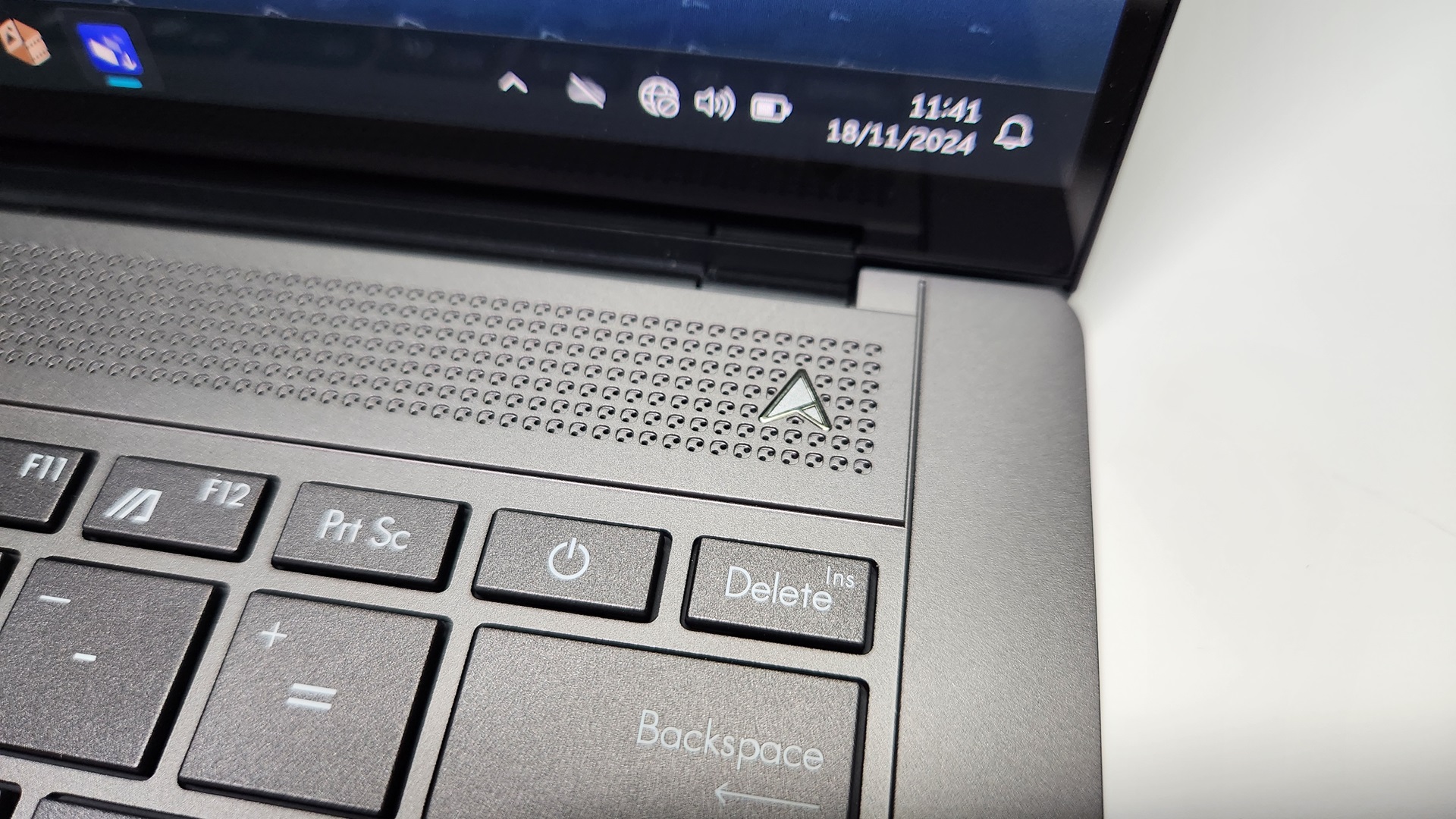 Asus Zenbook S 14 OLED UX5406, Lebih dari Soal Copilot
