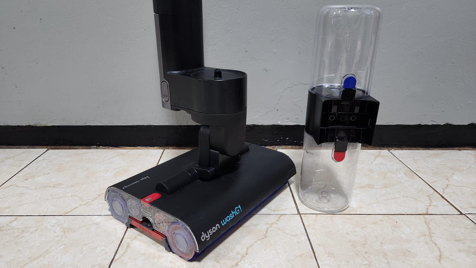 Dyson Wash G1, Alat Pel Canggih Bisa Bersih Sendiri