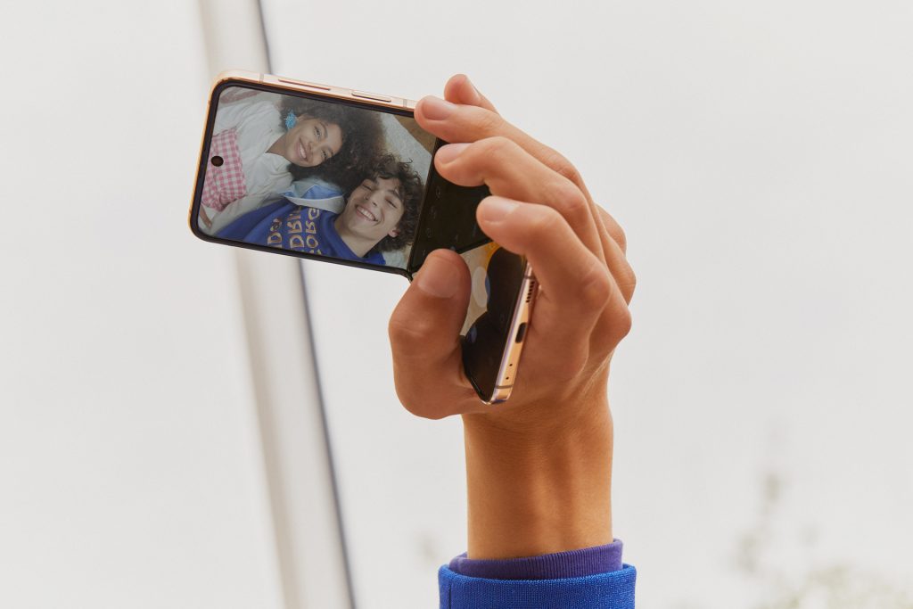 Terobosan Smartphone Samsung Lipat Hadirkan 3 Pengalaman Unik Kekinian Bagi Pengguna