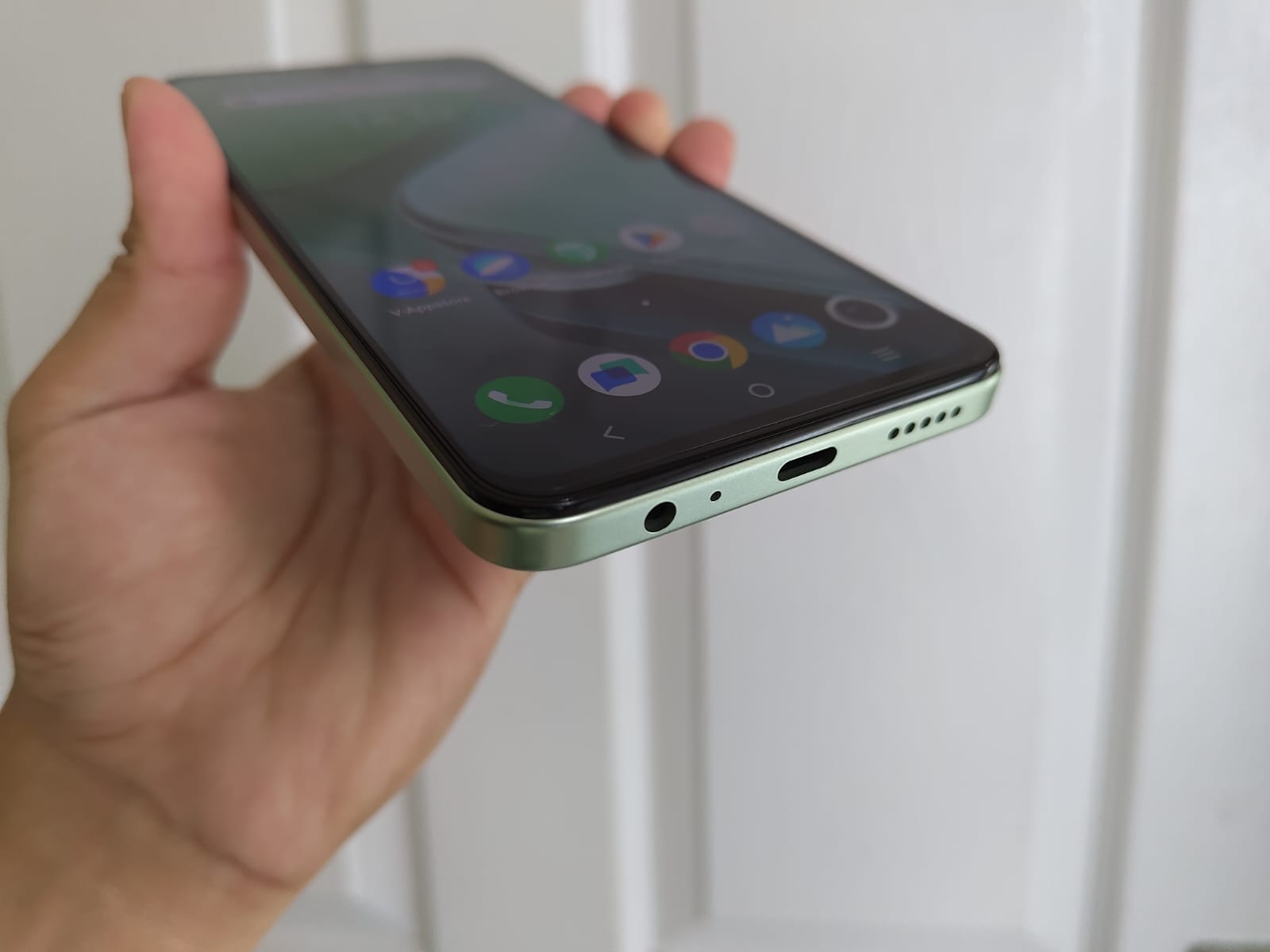 Review iQOo Z9x, Baterai 6.000 mAh dengan Performa Kuat di Kelas Menengah