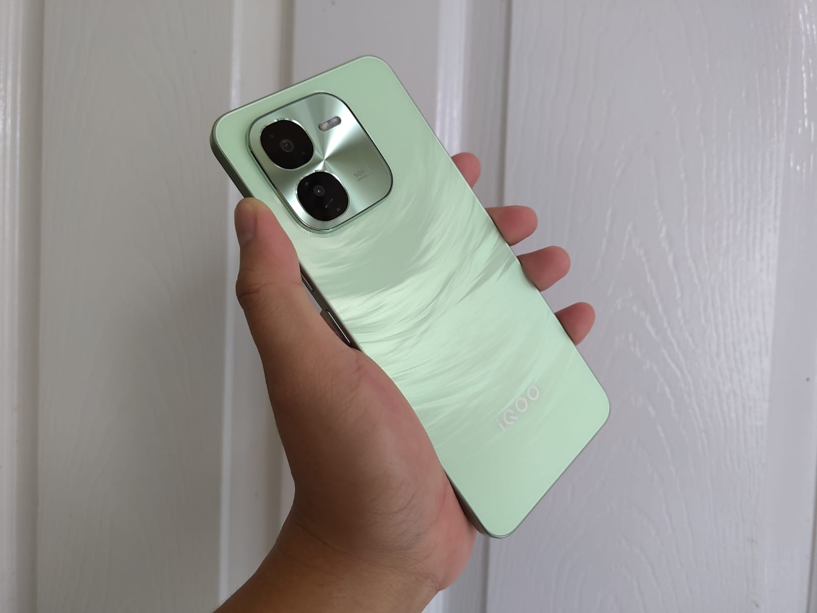 Review iQOo Z9x, Baterai 6.000 mAh dengan Performa Kuat di Kelas Menengah