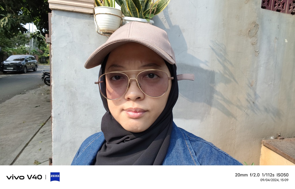vivo V40, Si Elegan Berkamera Ciamik